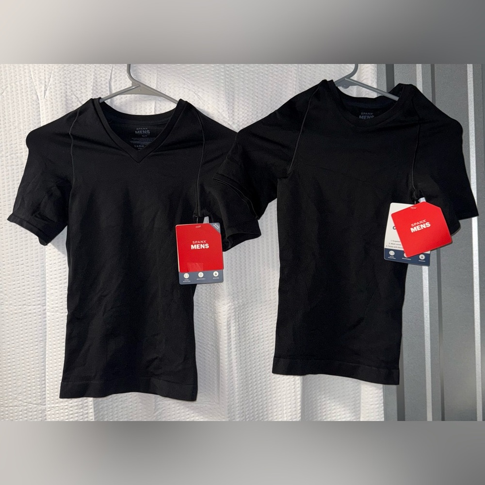 NWT 2 Spanx Men's Ultra Sculpt V-neck compression undershirts size S